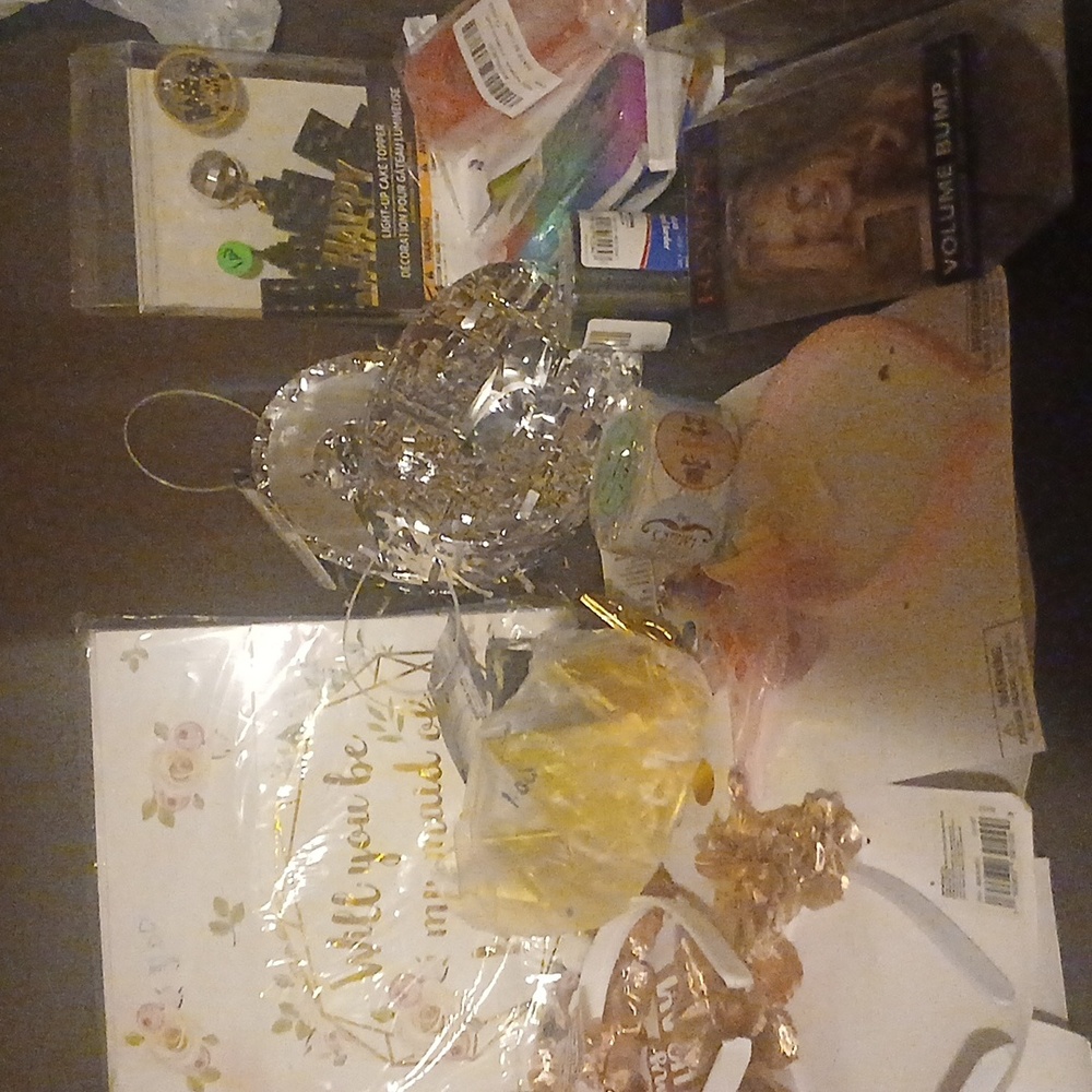 Colorful Home Party Supplies Set - Picture 4 of 4